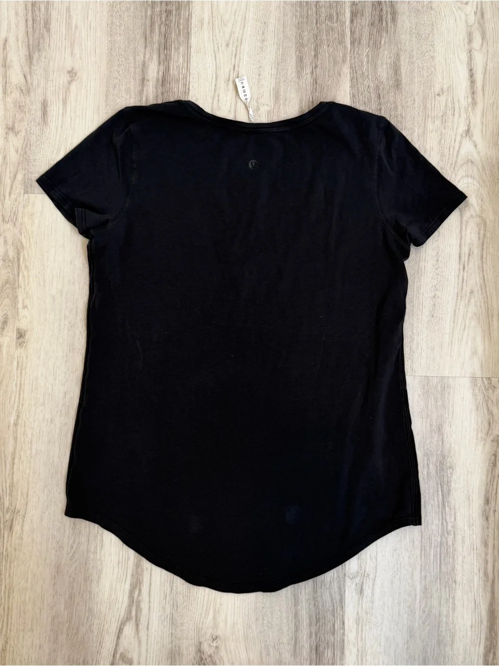 lululemon athletica 18 pit
